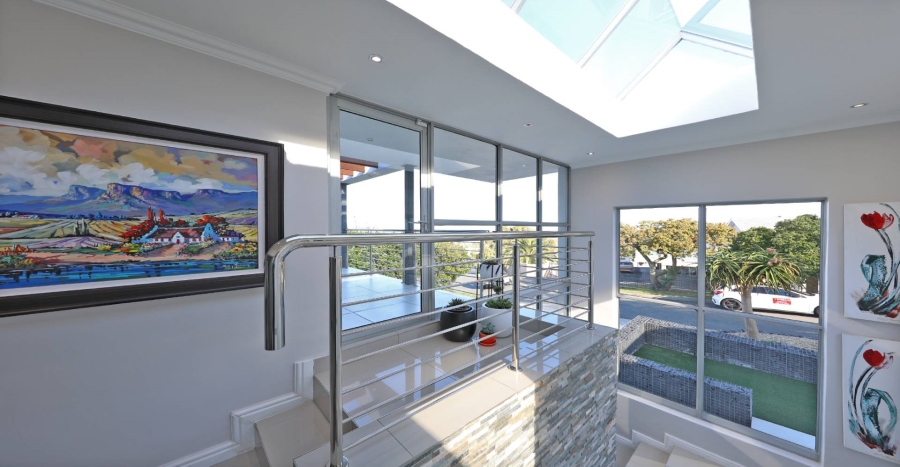 4 Bedroom Property for Sale in Loevenstein Western Cape
